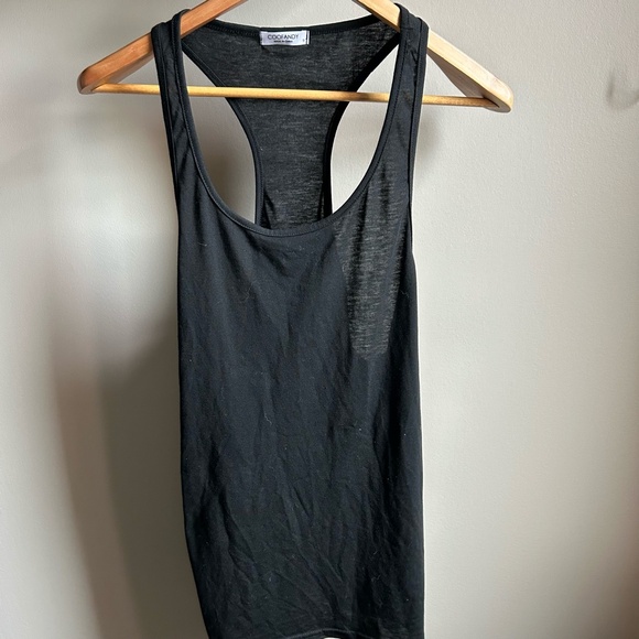 🌟3 for $15 🌟 bundle and save!! Stringer Tank Top - Picture 2 of 3